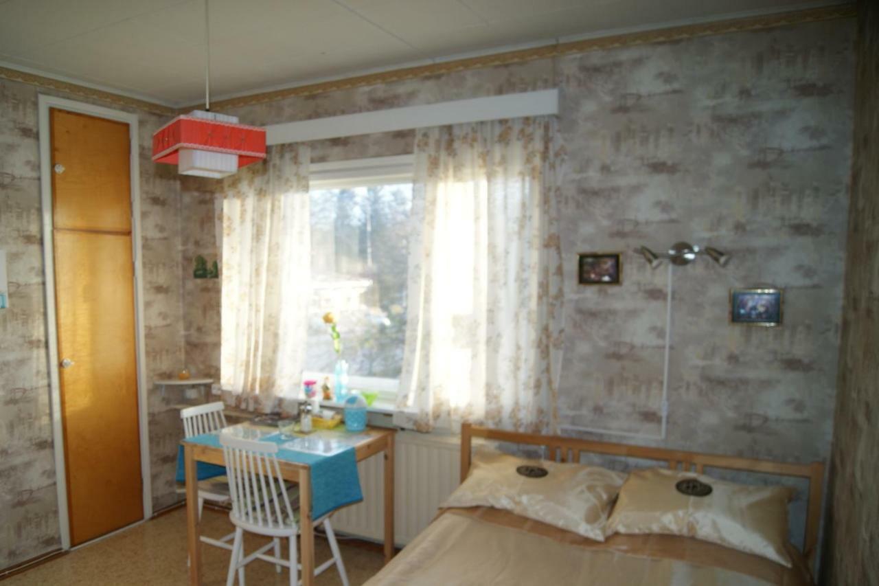 Lana Guest House Simpele Esterno foto